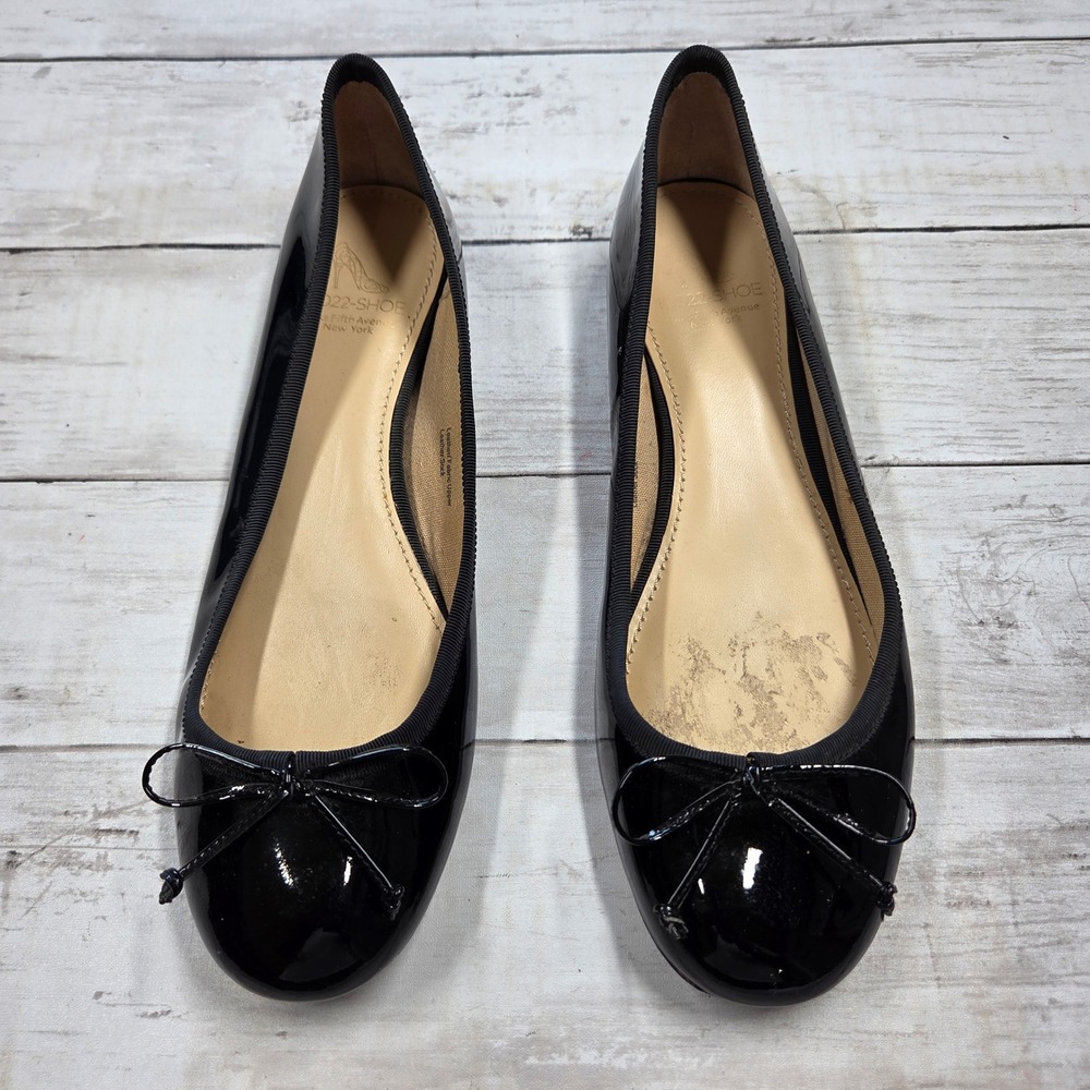 Saks Fifth Avenue 1022-SHOE Patent Leather Ballet Flats Women 7.5M Black Bow